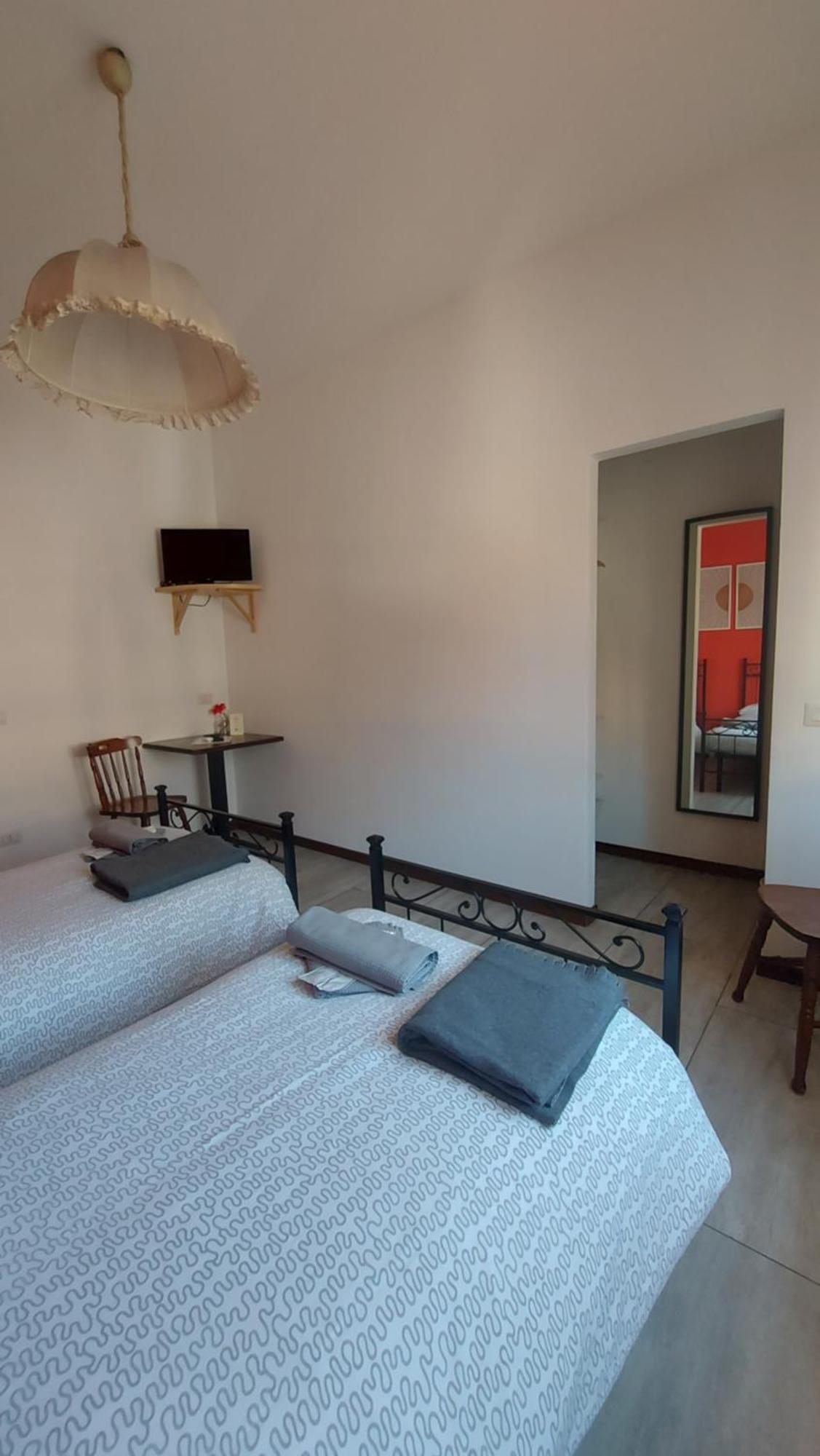 Locanda La Tana Del Luppolo Valmadrera Exteriér fotografie